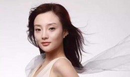 娱乐圈爆料李小璐的人,从明星家庭到争议漩涡的人生起伏