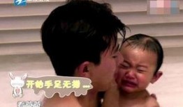 女儿在洗澡在线观看,女儿洗澡的私密瞬间